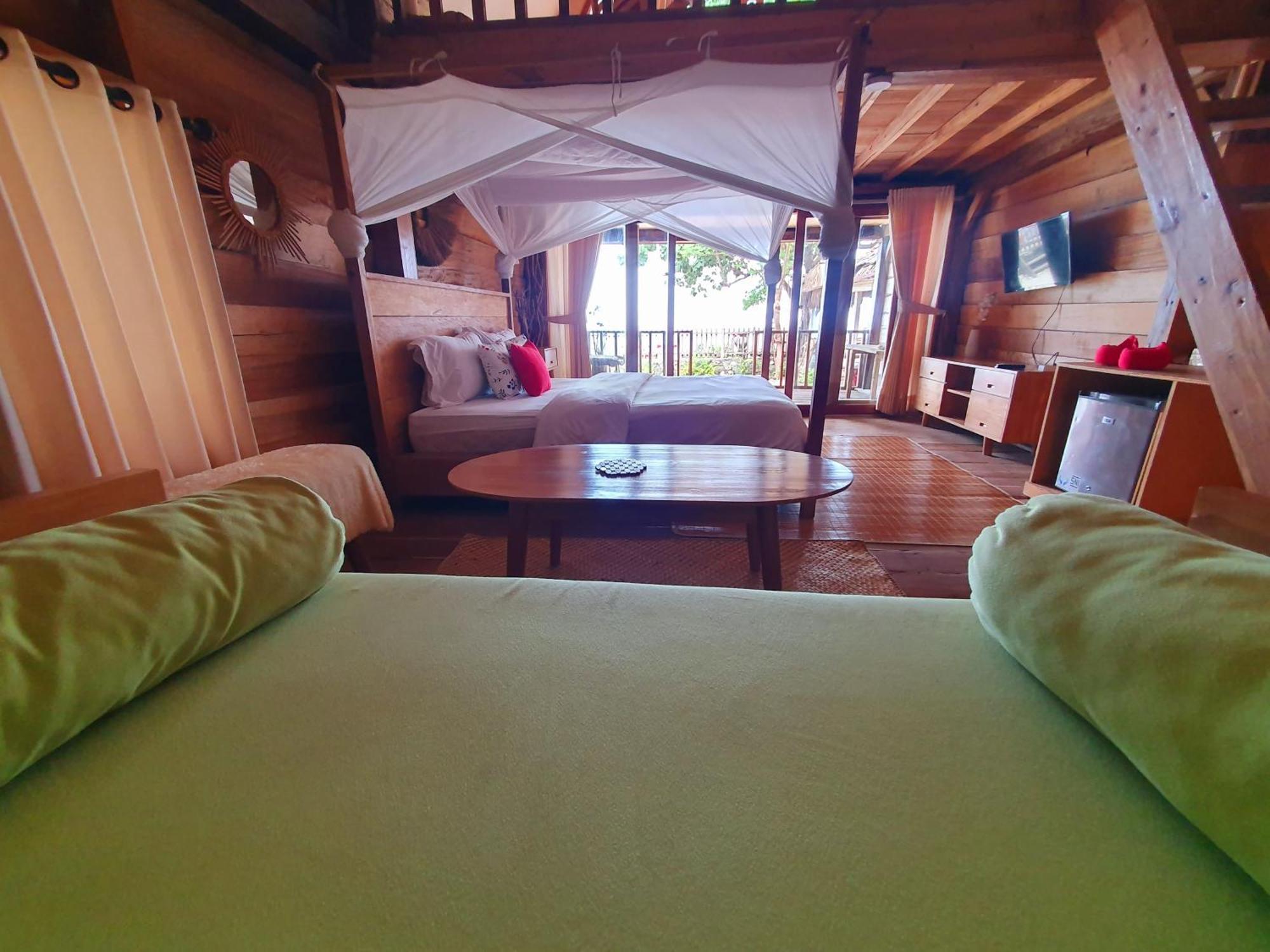 Sunset Moyo Bungalows Moyo Island Luaran gambar